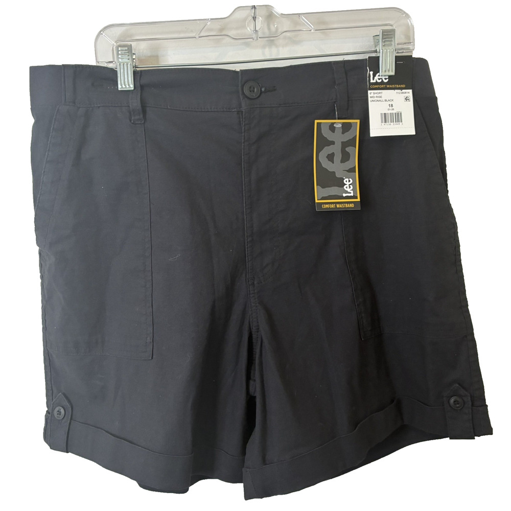 Lee NWT Women's Mid-Rise Black Comfort Waistband Cuffed Shorts Size 18